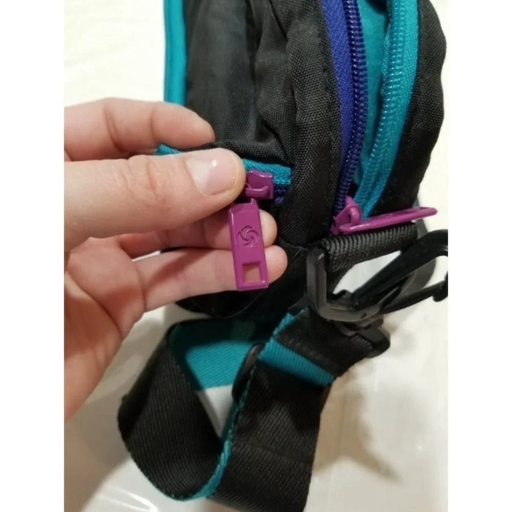Vintage Samsonite World Sport Fanny Pack Vintage Samsonite World Sport Fanny Pac